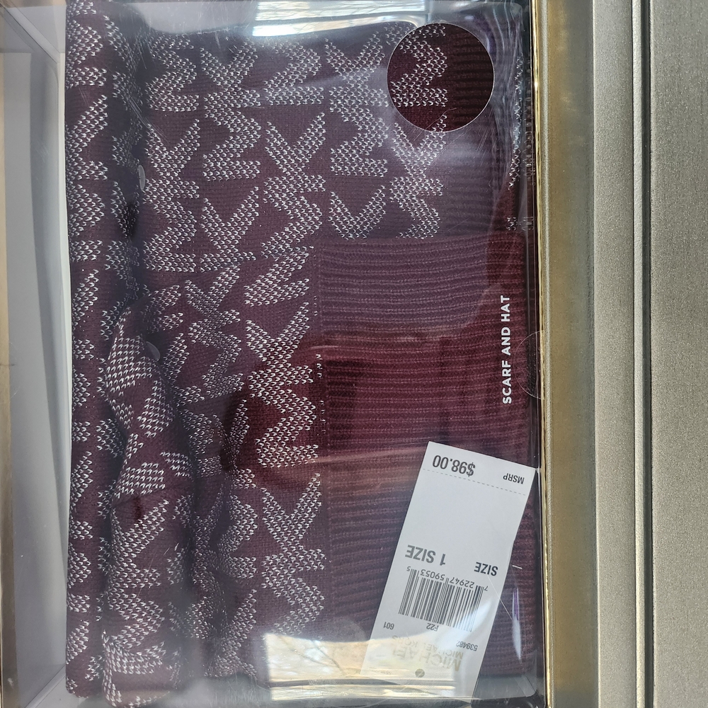 Michael Kors Chic Burgundy Hat And Scarf Set